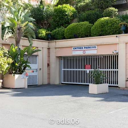 Un De Charme Vue & Piscine D'exception *