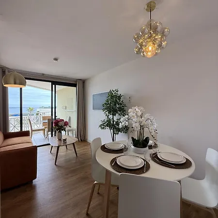 Un De Charme Vue & Piscine D'exception Apartment Cannes