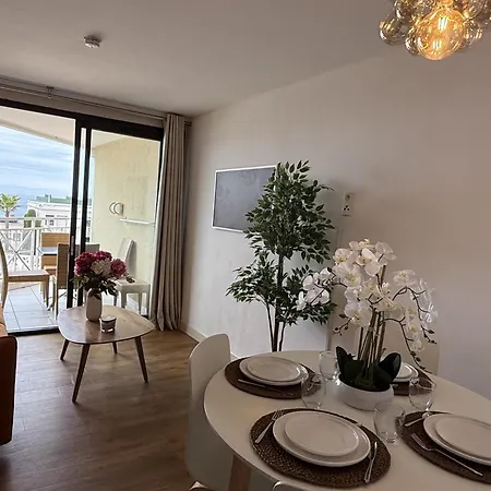 Un De Charme Vue & Piscine D'exception Cannes